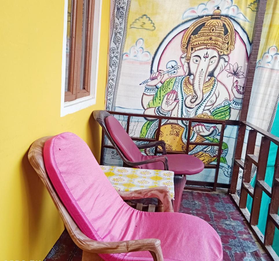 Leela Guest House 캔코나 외부 사진